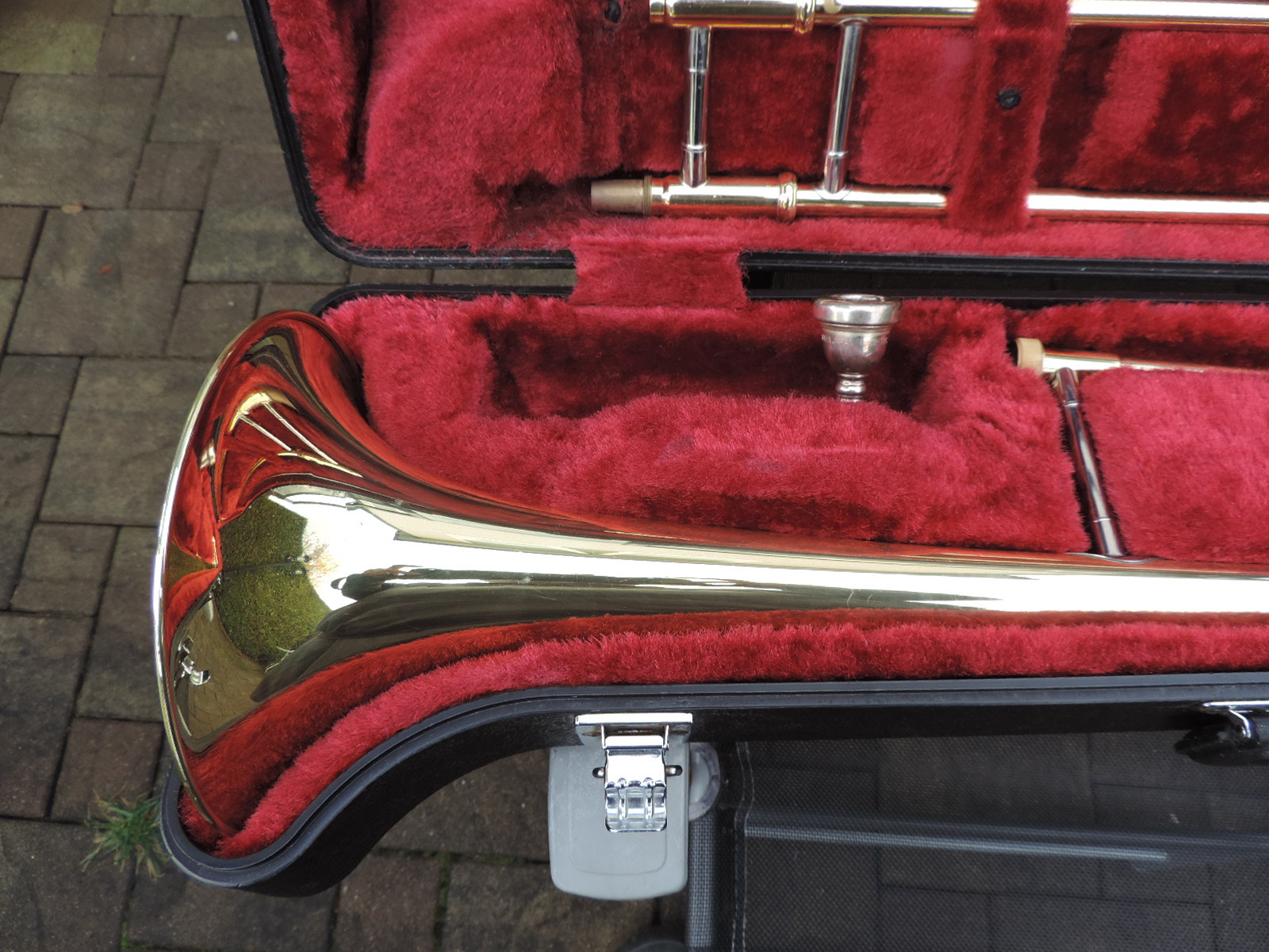 Yamaha YSL-354 Trombone + Mouthpiece 45C2-12C