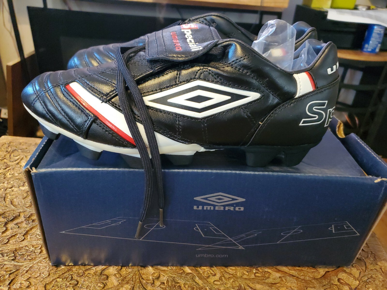 umbro speciali soccer cleats
