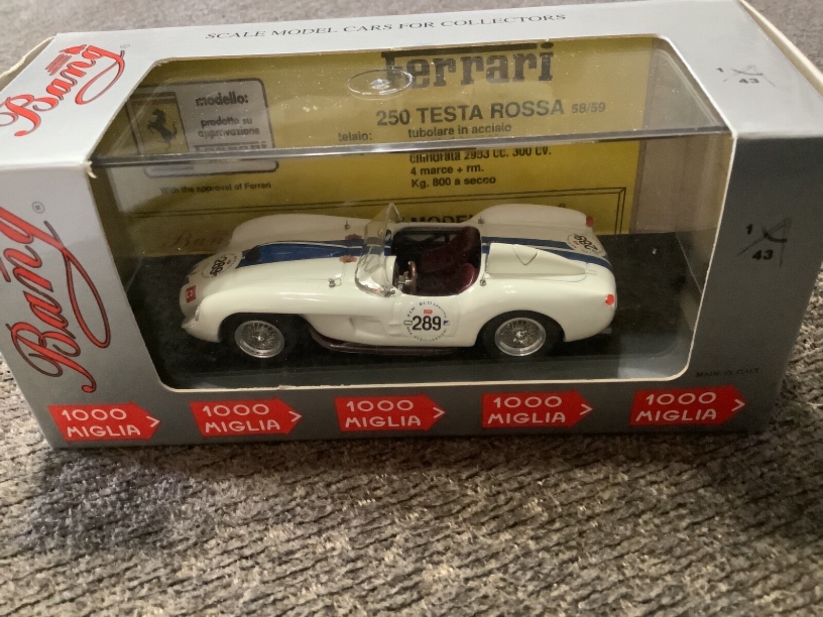Bang Ferrari 250 TR 7107 1/43 赤 Bang 1/43 Ferrari 250 Tr