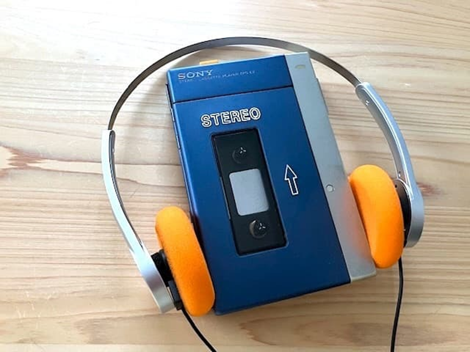 【実働】 SONY WALKMAN TPS-L2 カセットプレーヤー SONY Walkman TPS-L2 Cassette Player Stereo 1st Generation Vintage