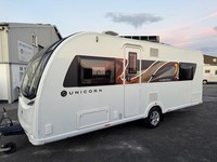 Bailey Unicorn Cabrera / 4 2024