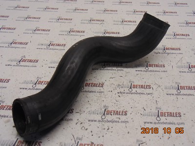 Volvo XC90 2.4 D5 Intercooler Pipe Hose 30766440 used 2008