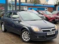 Vauxhall Astra 1.9 CDTi 16v Elite Hatchback 5dr Diesel Manual (157 g/km, 118 bhp