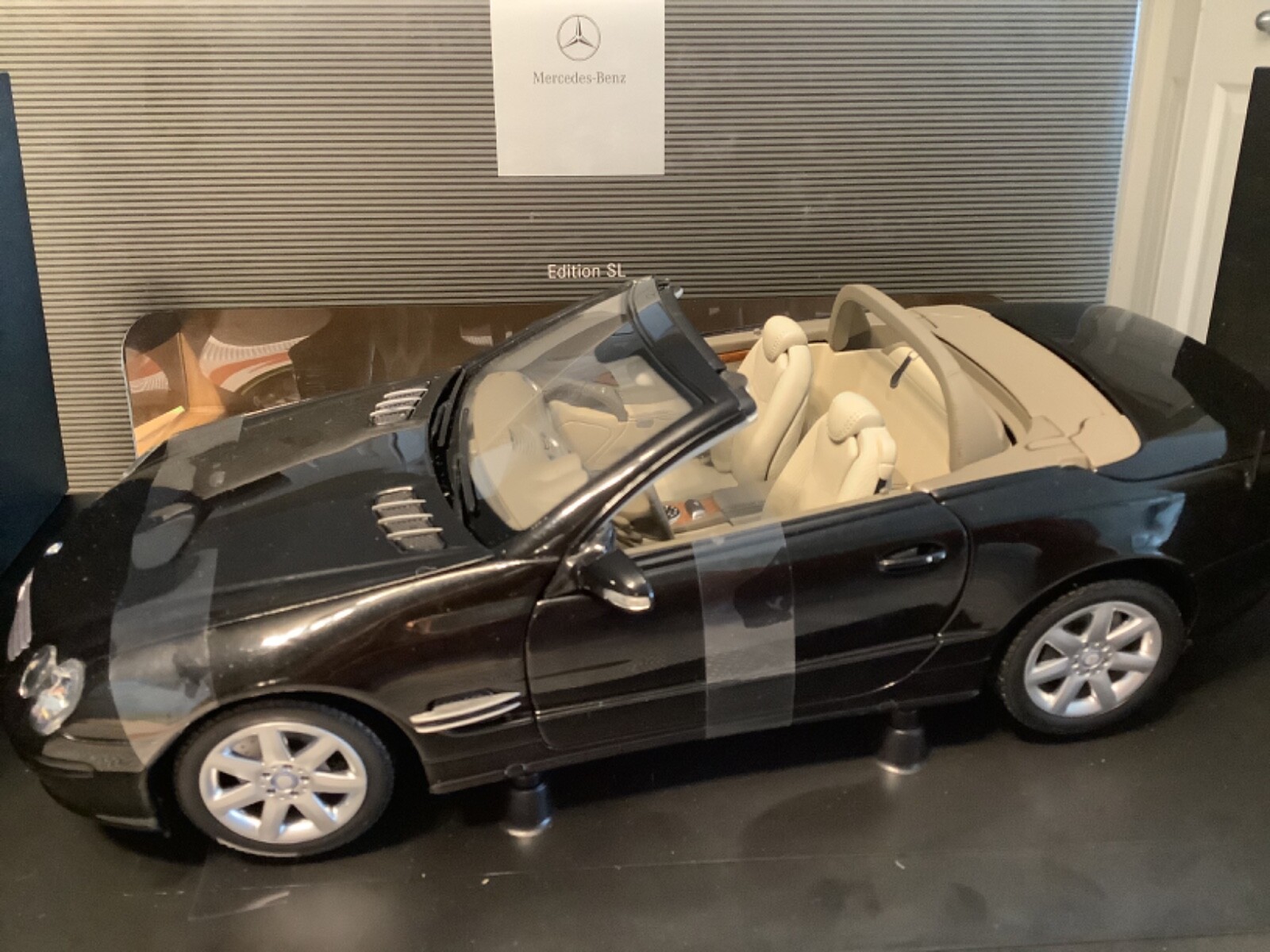 ベンツ SL 1/18 ミニカー ディーラー物 R230 minichamps製