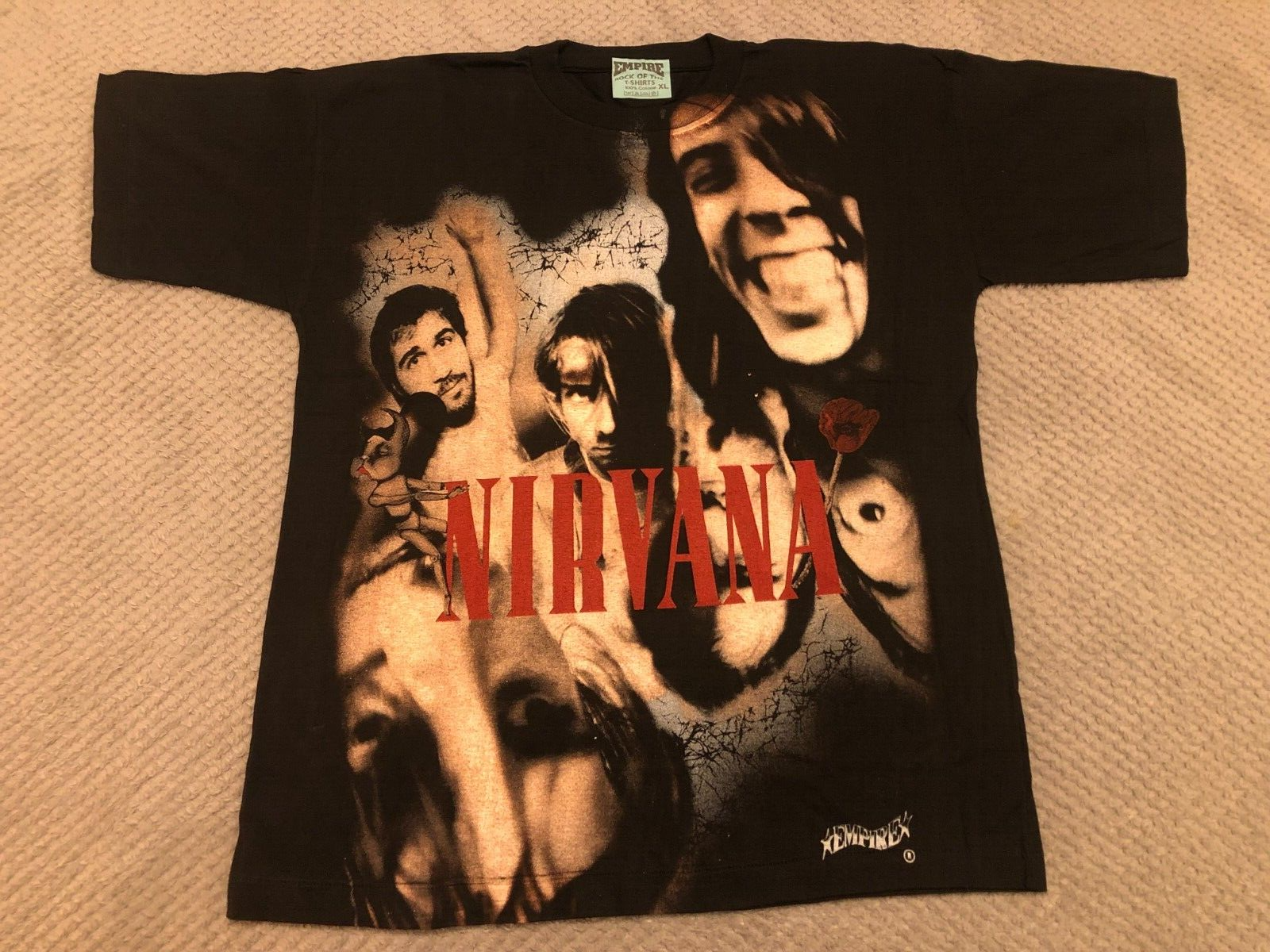 NIRVANA smile Vintage スマイル CURT カート・コバーン NIRVANA smile Vintage スマイル CURT カート・コバーン - メルカリ