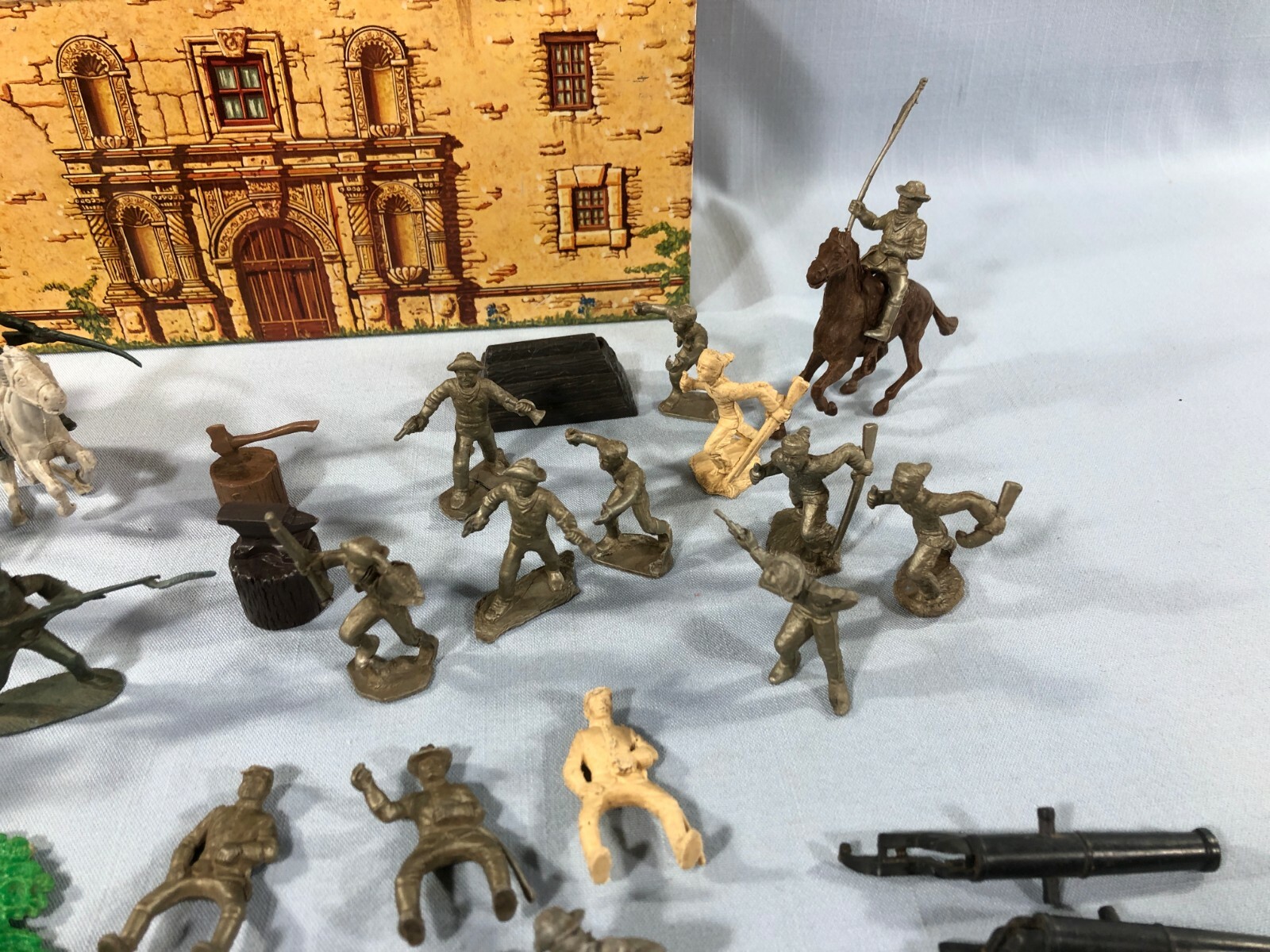 Marx Walt Disney Davy Crockett at the Alamo Playset Parts/Figures/Chapel