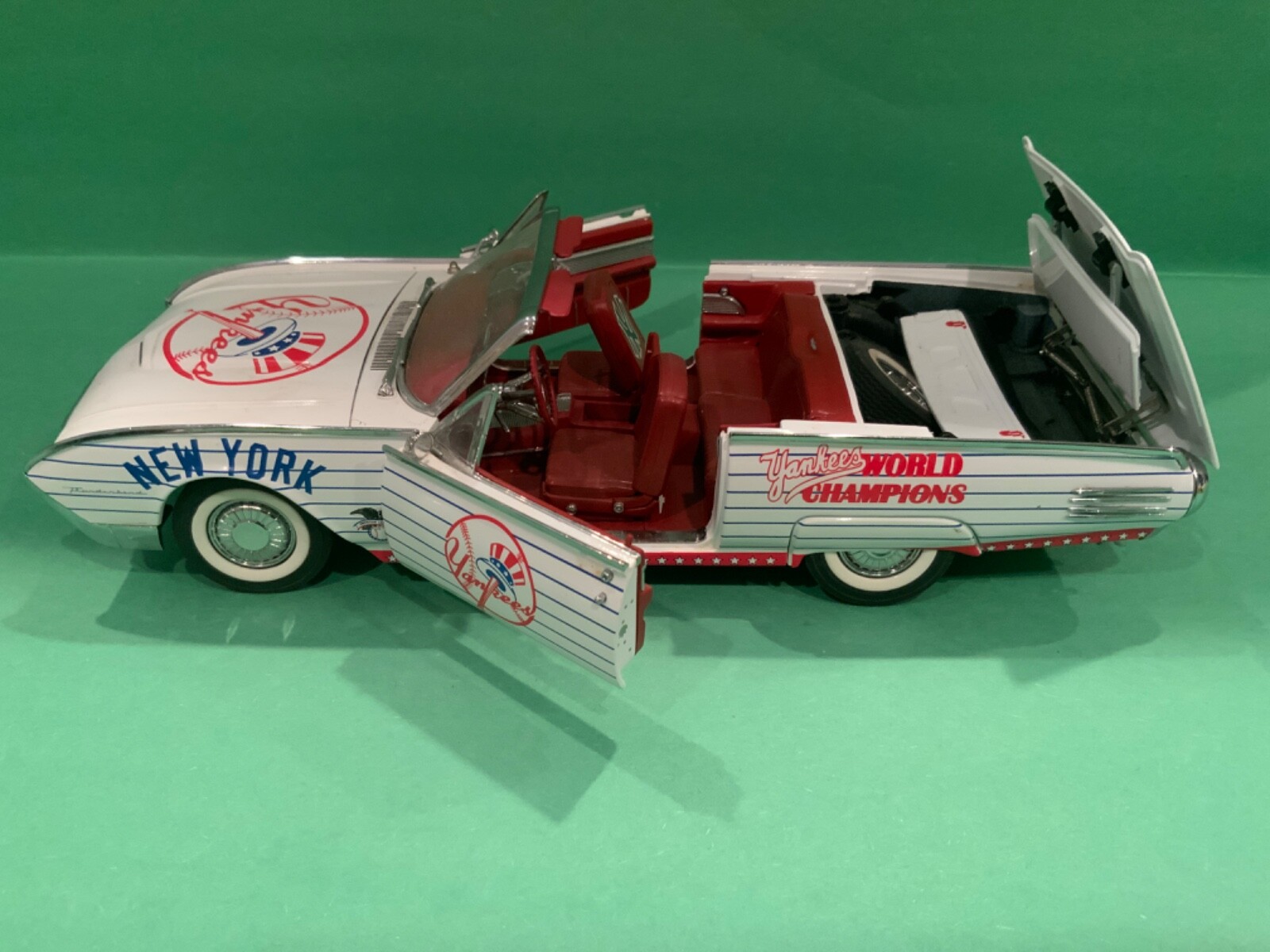 Vintage Danbury NY Yankees 1961 World Series Champions Ford