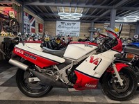 1987 Yamaha RD500LC **CLASSIC TWO STROKE** matching numbers, stunning 