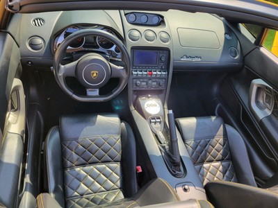 image 3 of interior