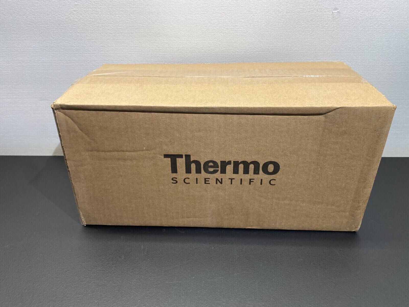 Thermo Scientific REF 165305 96 Well Black/Clear Bottom Thermo Scientific REF 165305 96 Well Black/Clear Bottom