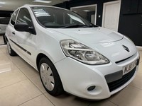 2011 Renault Clio 1.2 16V Pzaz 3dr HATCHBACK Petrol Manual
