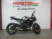 2025 Triumph Street Triple RS