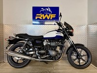 TRIUMPH BONNEVILLE NEW CHURCH, 2016, ONLY 2 OWNERS & 2,528 MLS, HAGON SUSPENSION