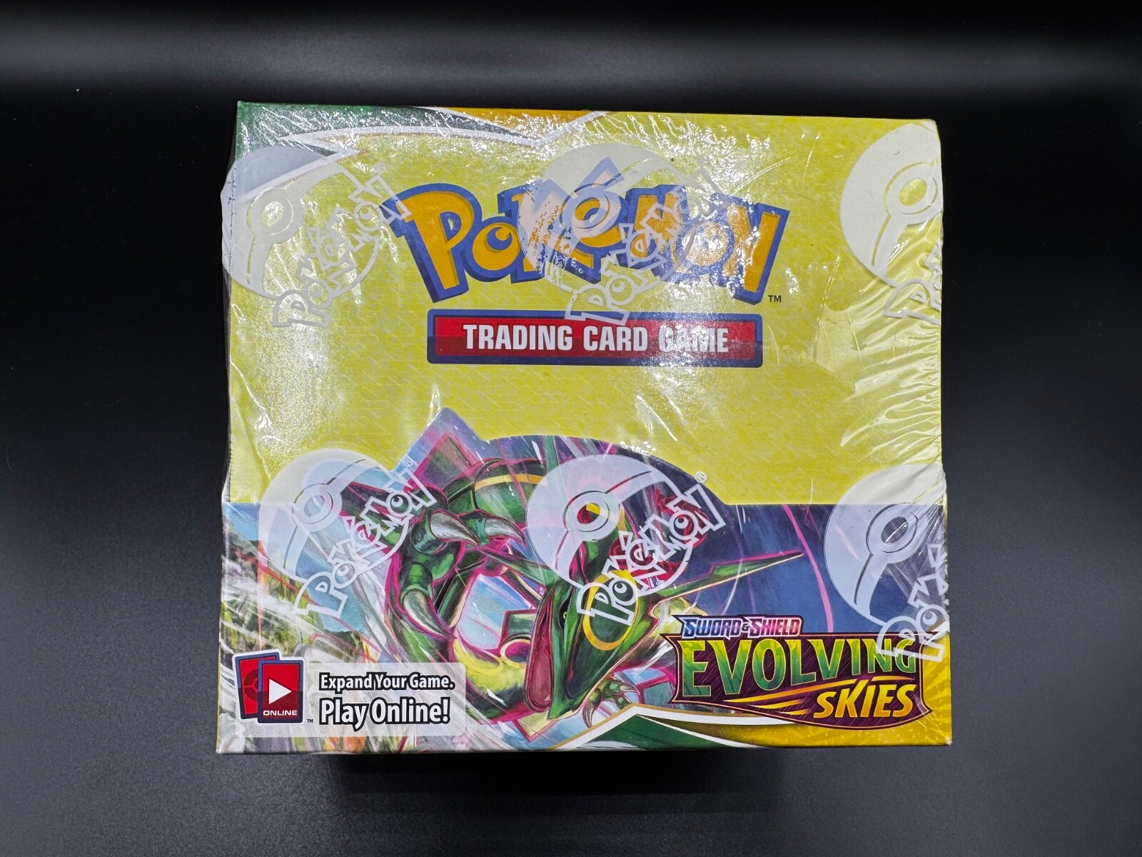 SEALED Pokemon TCG Sword & Shield EVOLVING SKIES Booster Box