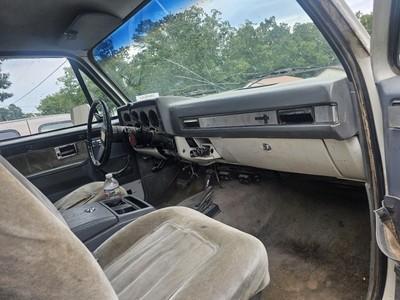 image 4 of interior