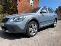 Skoda Octavia Scout 2.0 TDI PD 4x4 Estate 130k 13 Skoda Services Cambelt Done