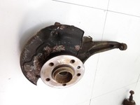 VW Amarok 2H 10-16 BiTDI 2,0 120KW Achsschenkel Radnabe Rechts Vorne VW Amarok 2H 10-16 06.04.2011 2H0407258D gebraucht Vorschau 4