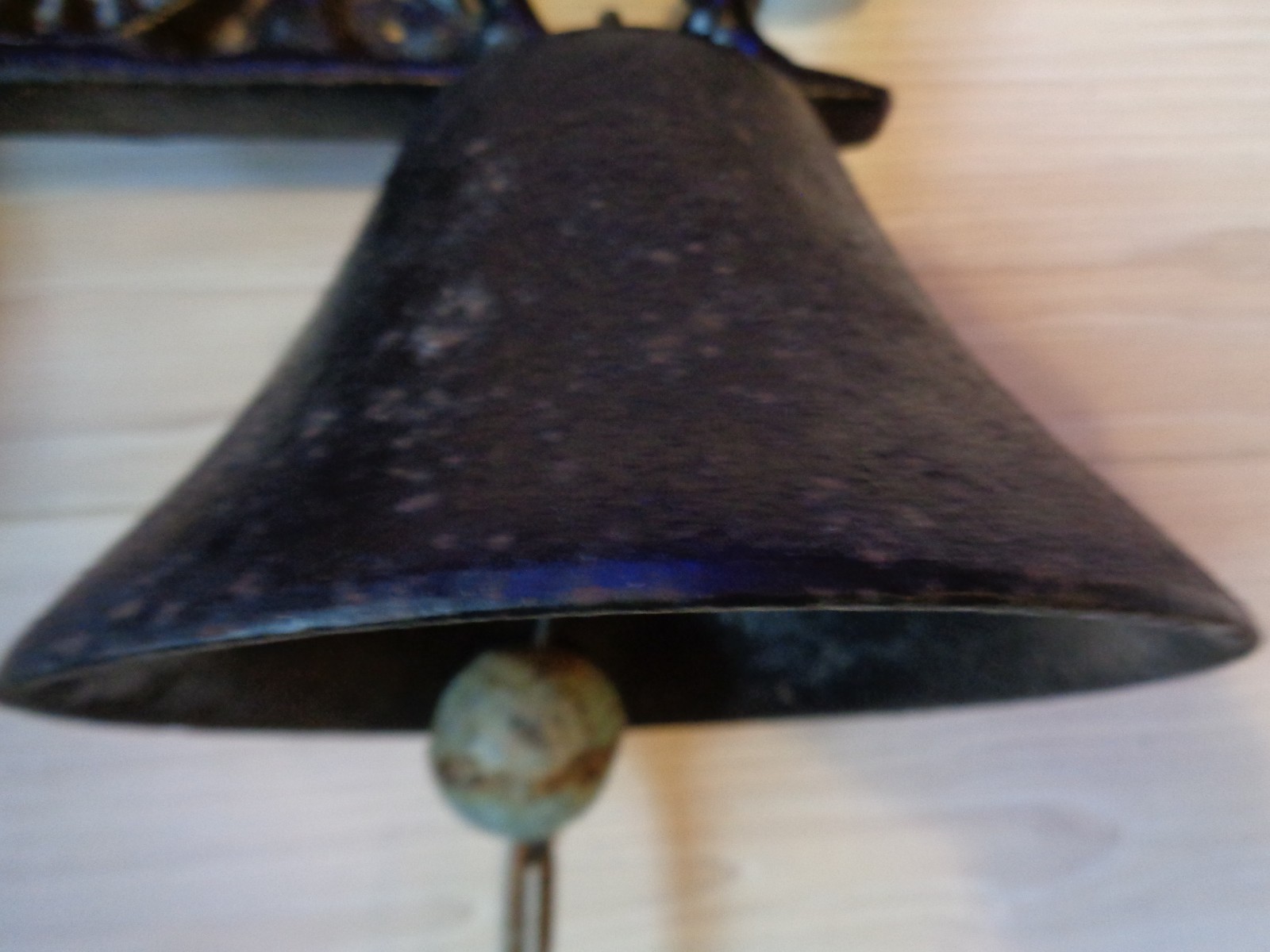 Vintage Cast Iron Horse & Buggy Wall Mounted Dinner Bell