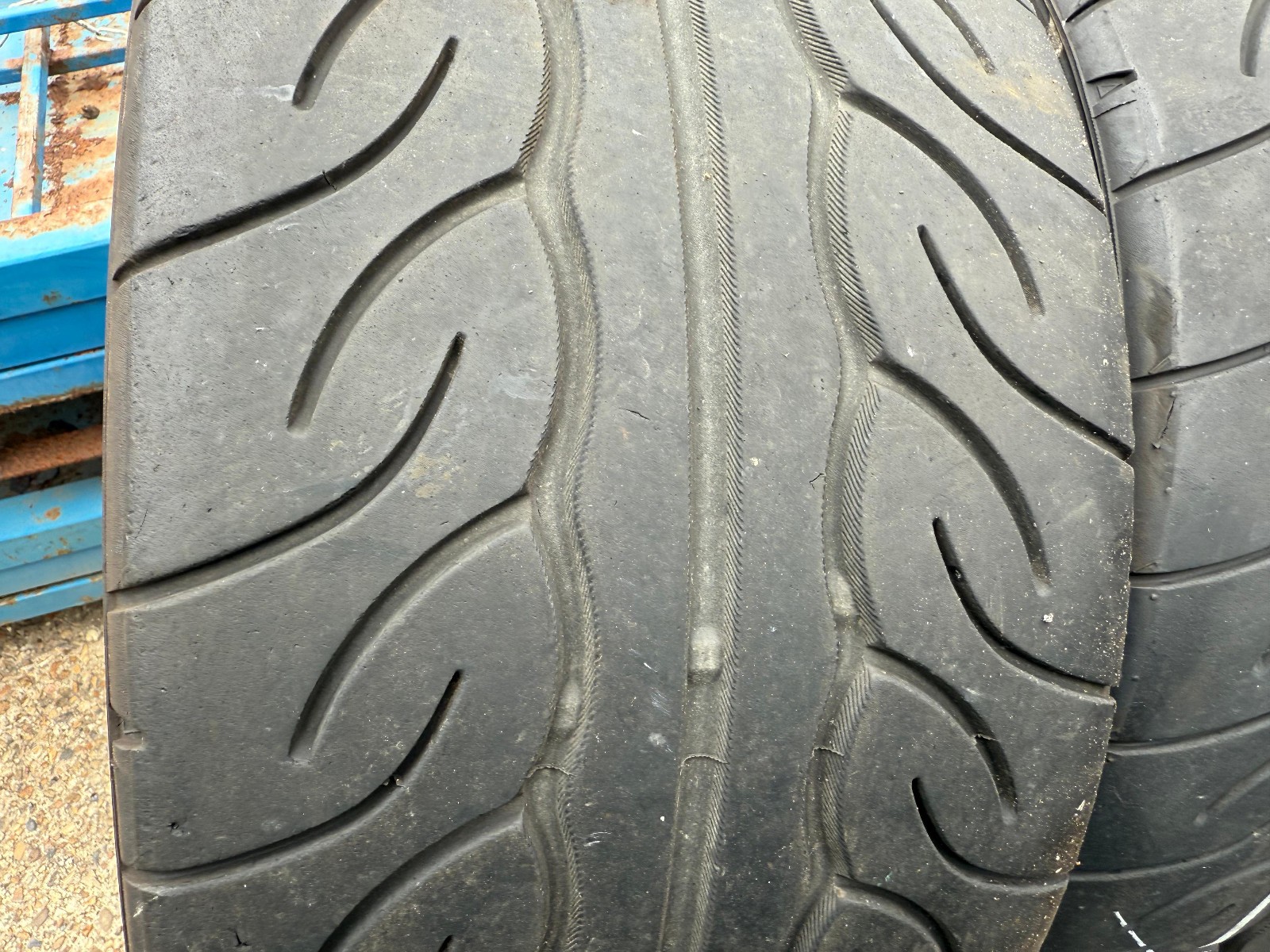 255 35 18 Yokohama, Advan Neova, 90W, x2 A Pair 5.2mm (F1_tyres) YD141