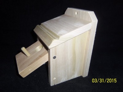 NEW ,SINGLE WREN BIRD HOUSE, UNFINISHED POPLAR (  U S A )