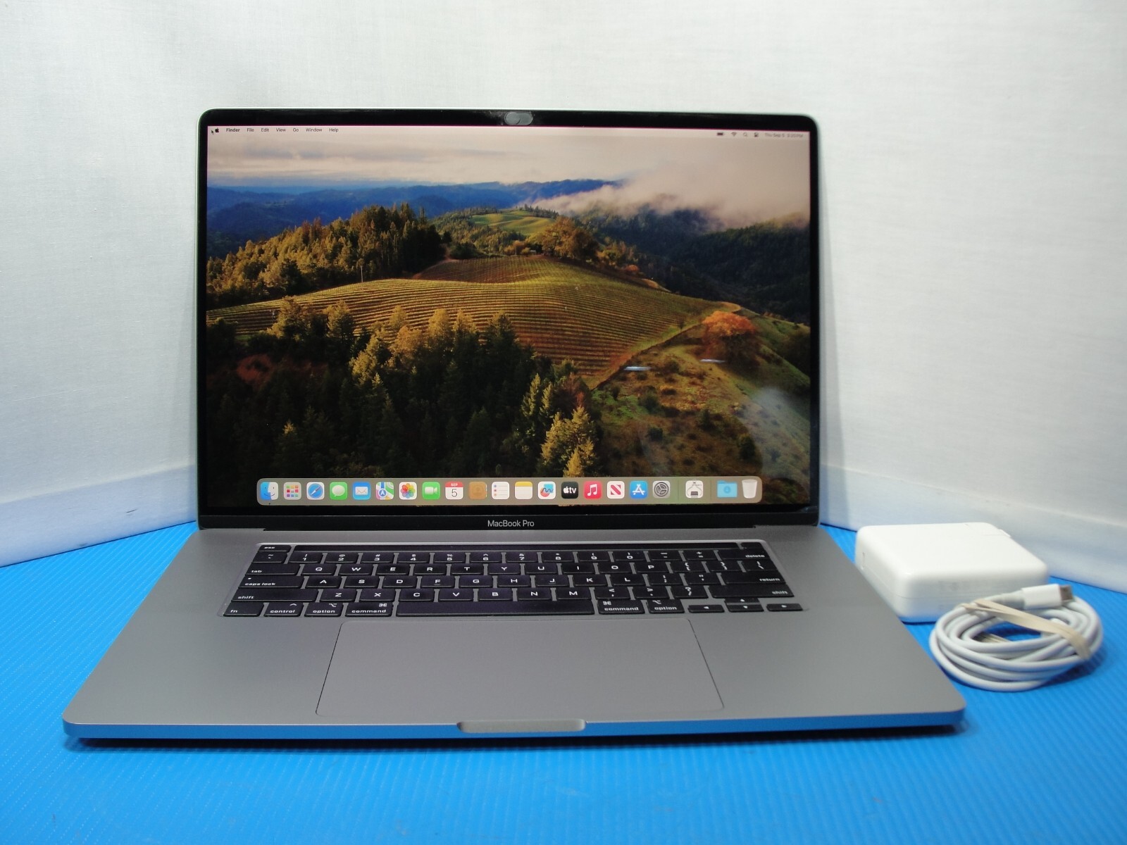 MacBook Pro16 i9 512GB 充放電58 バッテリー92% s-l400.jpg