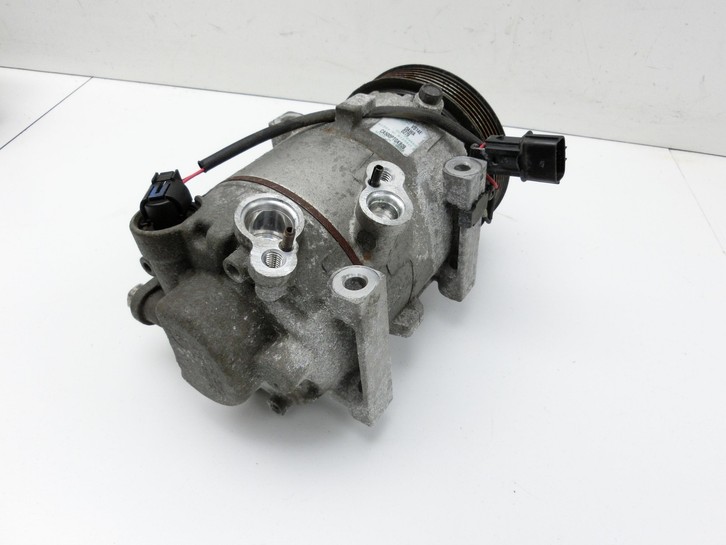 Hyundai I 30 GD 15-17 CRDi 1,6 81KW Klimakompressor Klima Kompressor Hyundai I 30 GD 15-17 30.10.2015 97701G4300... Vorschau 5