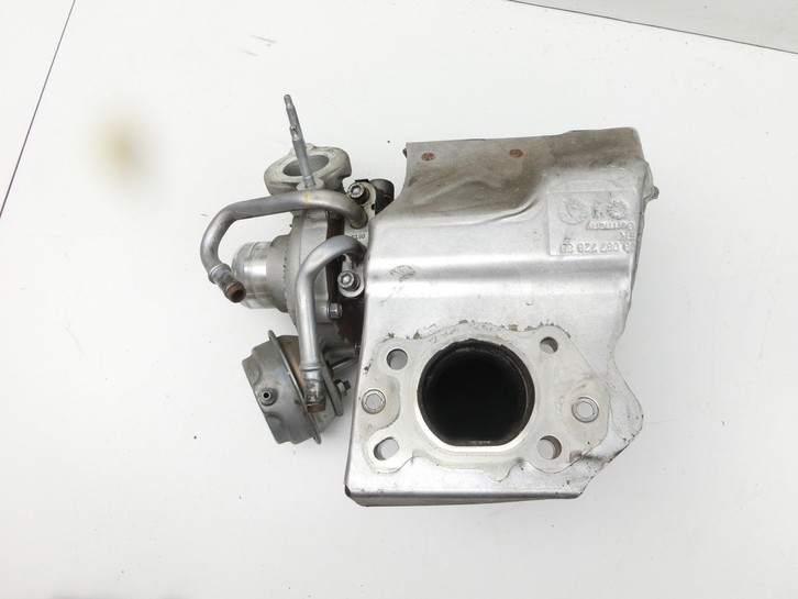 Peugeot 2008 CU 16-19 1,2 81KW EB2DT Turbolader Turbo Abgasturbolader Peugeot 2008 CU 16-19 30.08.2017 9810681380... Vorschau 6