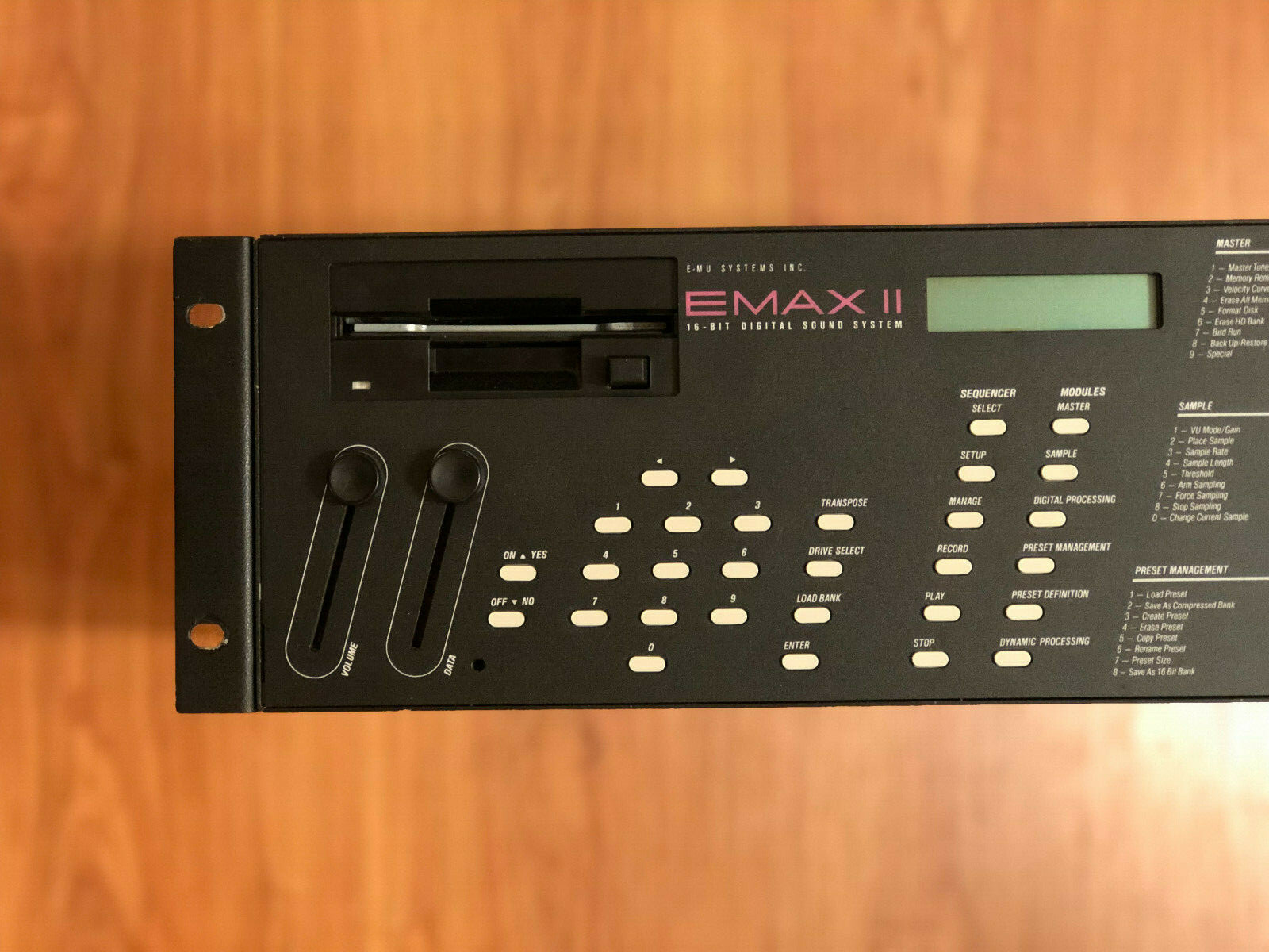 E-MU EMAX II