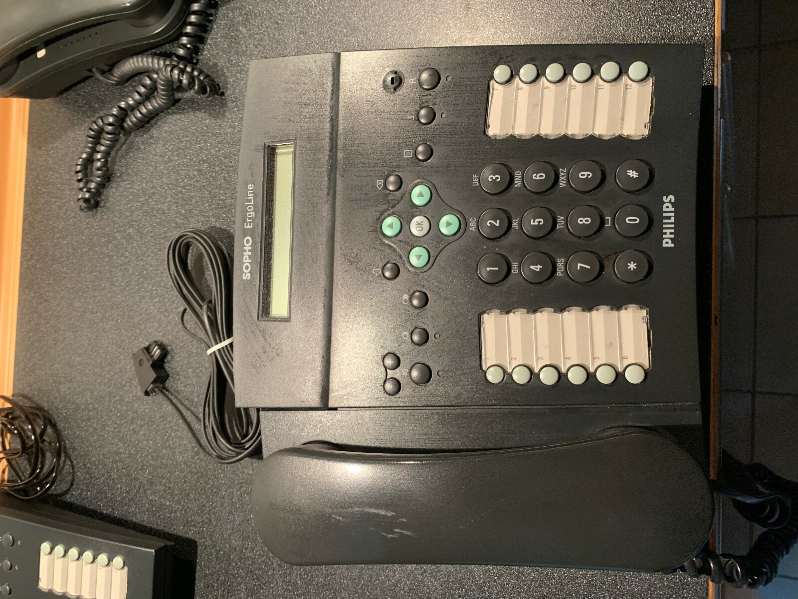 Philips Ergoline D330 Telefon System Phone ISDN Business