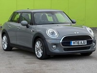 2016 MINI HATCHBACK 1.5 Cooper 5dr Auto HATCHBACK Petrol Automatic