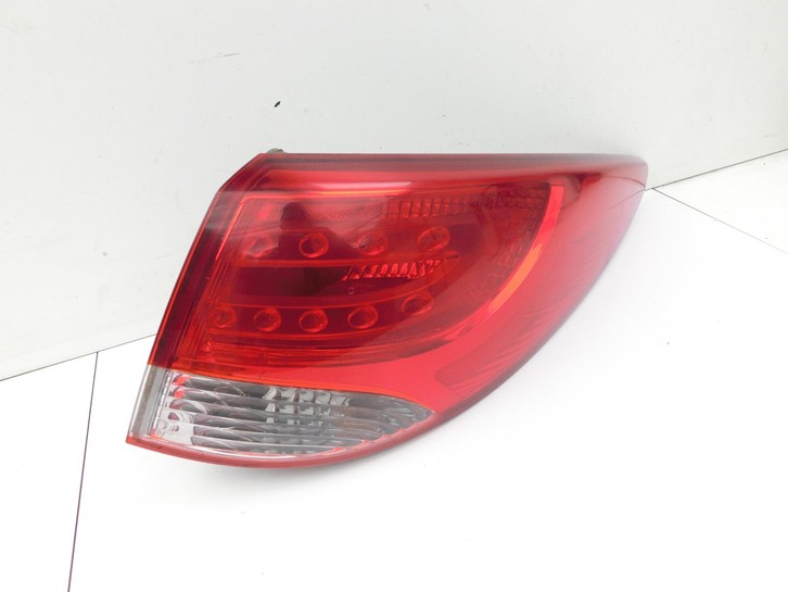 Hyundai IX35 LM 09-13 Rückleuchte Rücklicht Heckleuchte Rechts orig Hyundai IX35 LM 09-13 25.02.2012 gebraucht Vorschau 2