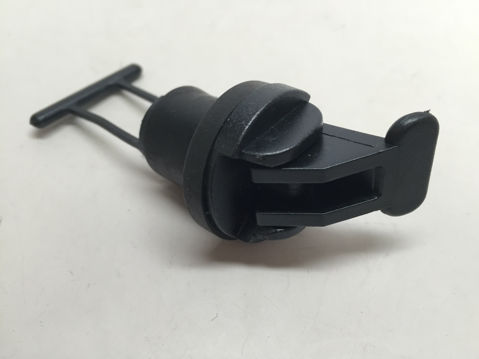 MARINE BOAT KAYAK CANOE BLACK HULL DRAIN PLUG NYLON 3/4