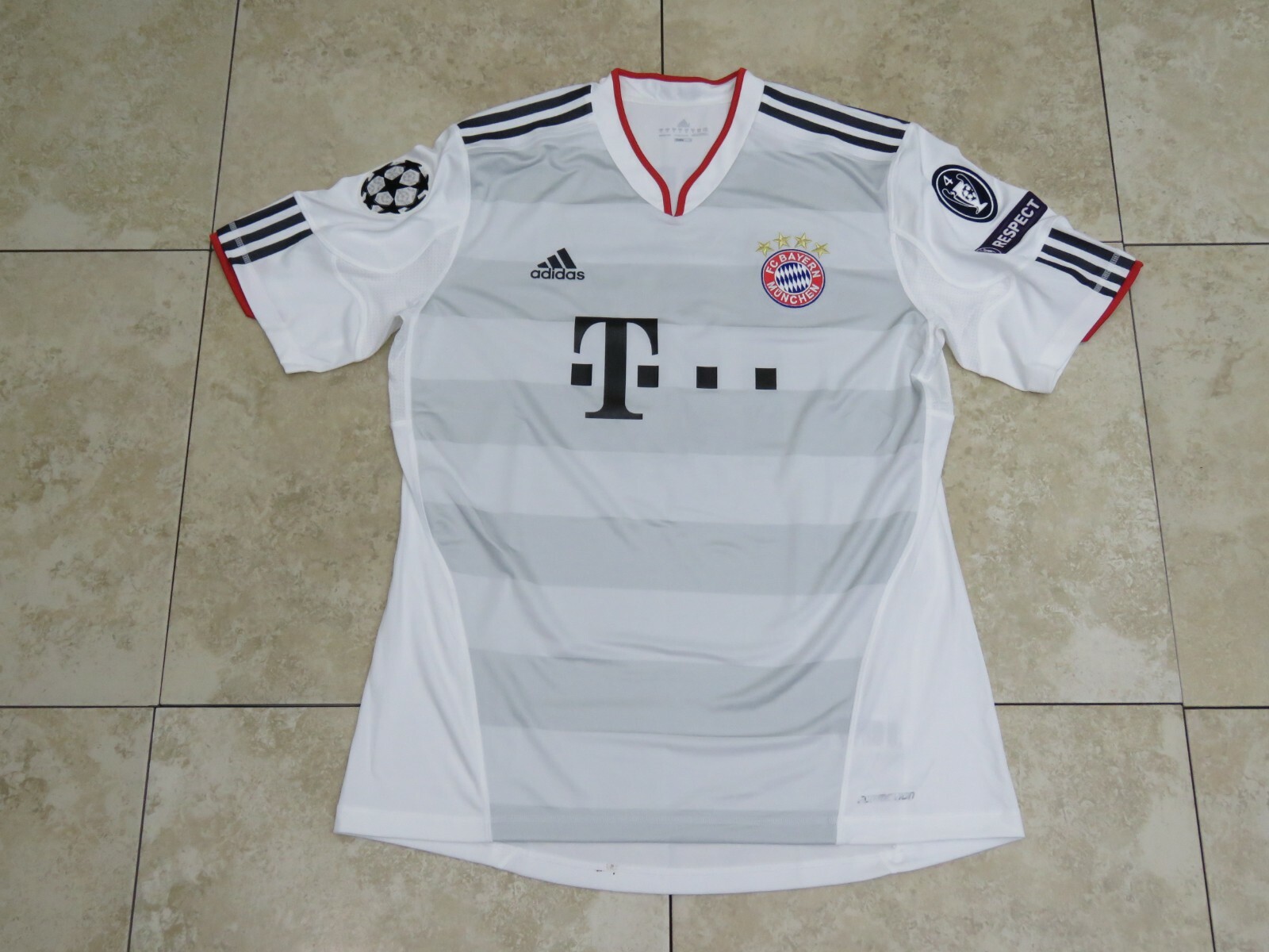 Bayern München Robben ＆ THIAGO ジャンク扱い Bayern München Robben ＆ THIAGO ジャンク扱い Bayern München