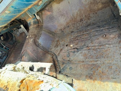 image 3 of interior