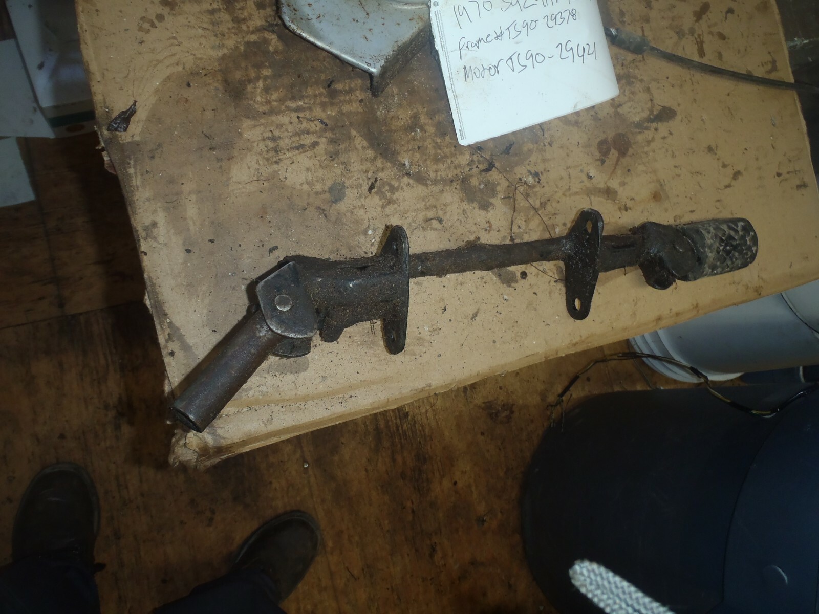 SUZUKI TS 90 TS90 1970 Honcho Foot Pegs Mounting Bar | eBay