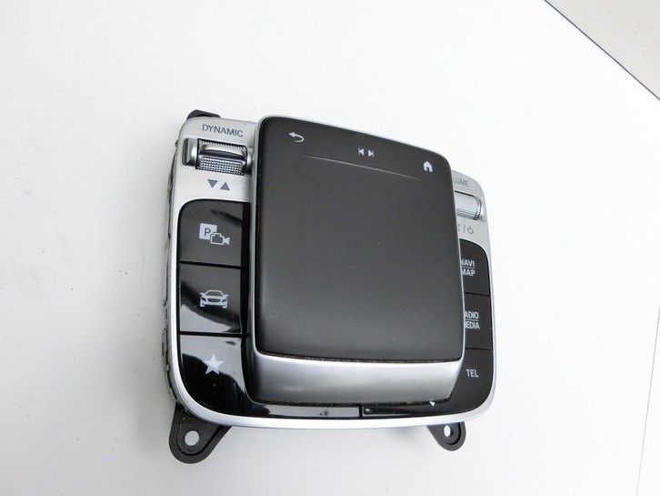 Mercedes W177 A200d 18-22 Touchpad Bedienteil Mittelkonsole Mercedes W177 A200d 18-22 12.07.2019 A2479004103... Vorschau 2