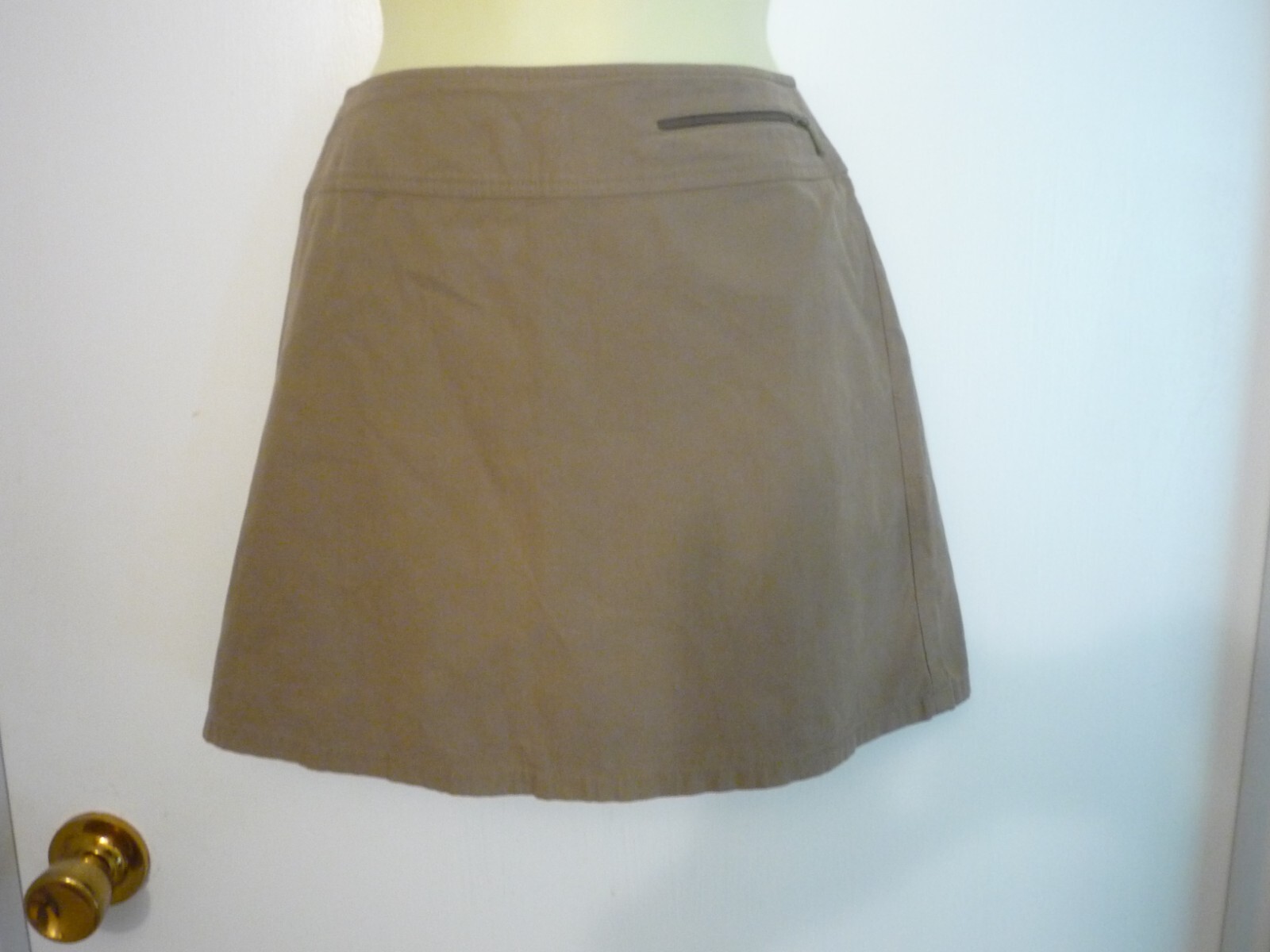 EXPRESS BLUES MINI SKIRT--ZIP POCKET FRONT- SZ 5/6- SAGE