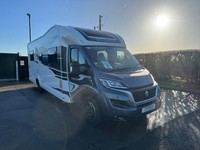 Swift Escape 674, Double Lounge, Drop Down Bed, Family Layout 6 Berth 5 Belts