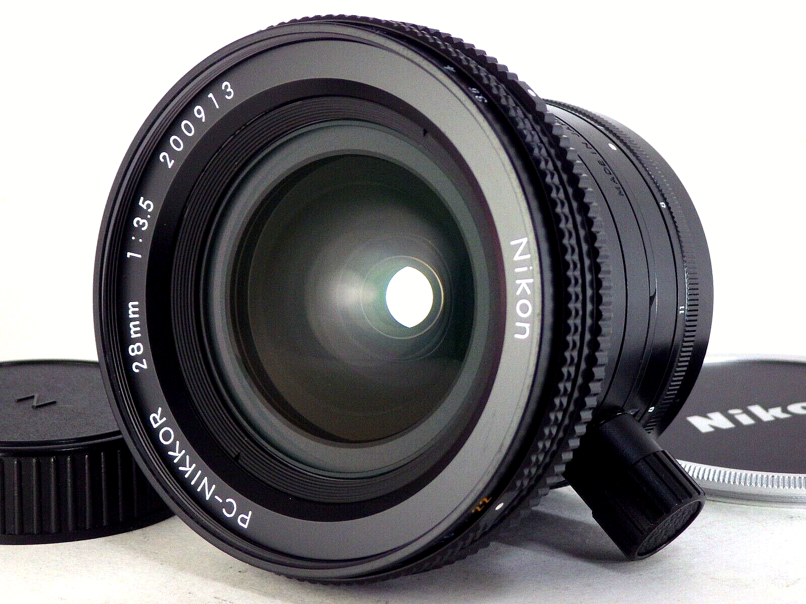 超美品 Nikon ニコン PC NIKKOR 28mm F3.5 Nikon PC Nikkor 28mm f3.5 MF Wide Angle Shift Lens
