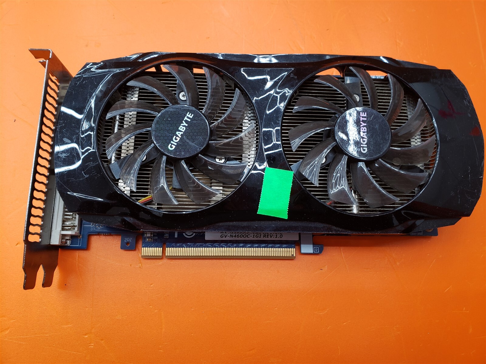 Gigabyte GV-N4600C-1GI Nvidia GeForce GTX 460 Graphics Card