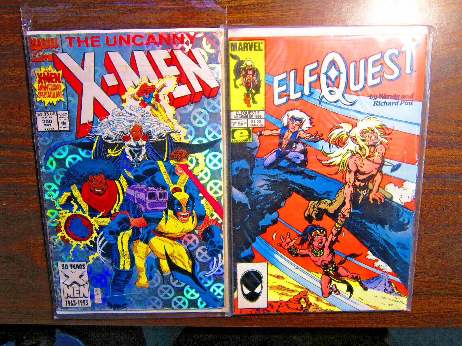 Uncanny X-Men #300 - Holo Anniversary Issue - CGC 9.4