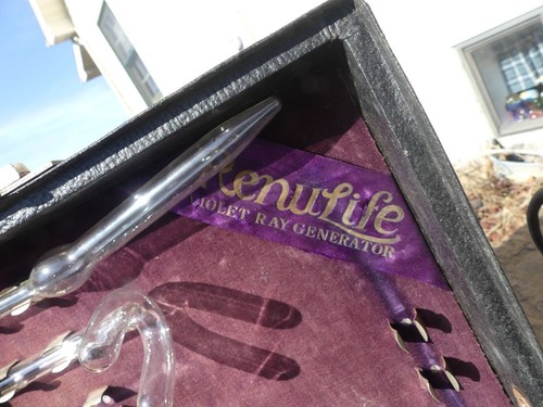 1919 Antique Quack Medicine Renulife Generator Model 3 110 volts Works!