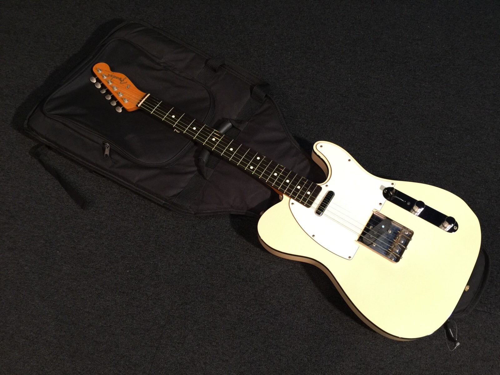Electric Guitar Fender Japan TL62B WHT/R Telecaster White
