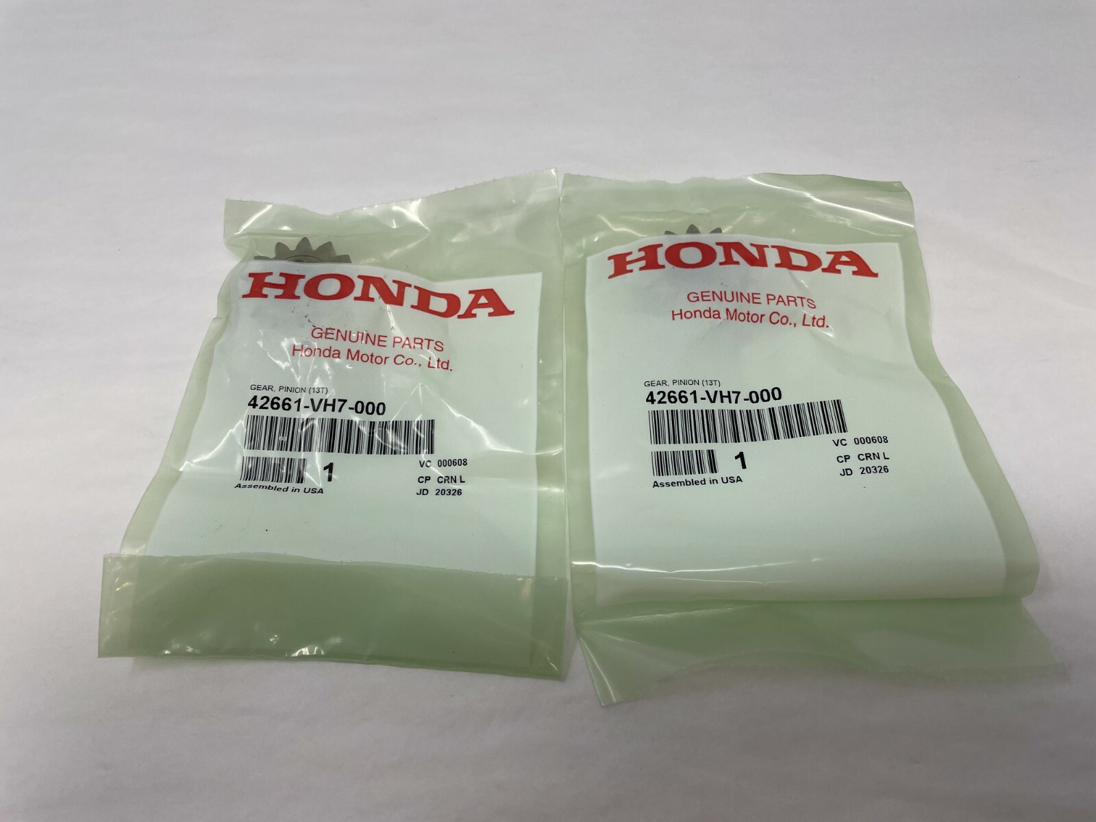 2 New GENUINE OEM HONDA HRR, HRX LAWNMOWER TRANSMISSION GEAR 42661-VH7-000