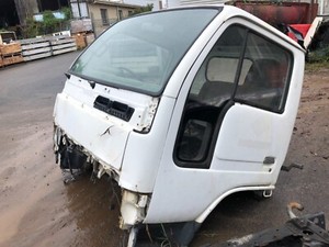 Nissan atlas 200