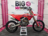 Honda CRF 250 2023 - 47 HOURS - NEW COMPLETE TOP END 