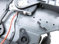 Audi A6 4F C6 05-08 Luftdusche Luftdüse Mitte Hinten Audi A6 4F C6 05-08 12.10.2005 4F0819203B gebraucht Vorschau 6
