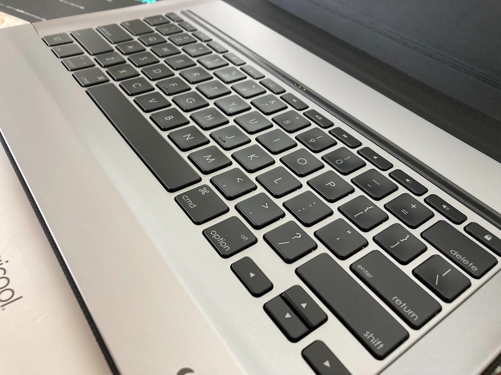 ロジクール  ik1200BK Logicool Logitech IK1200BK Keyboard Case for iPad Pro 12.9