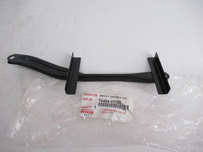 FACTORY TOYOTA 2005-2012 AVALON BATTERY HOLD DOWN CLAMP 74404-07020 OEM