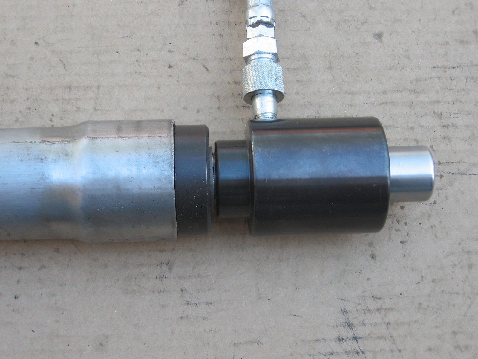 HYDRAULIC EXHAUST PIPE STRETCHER EXPANDER 1 5/8" to 4 1/4" SHIPS FROM